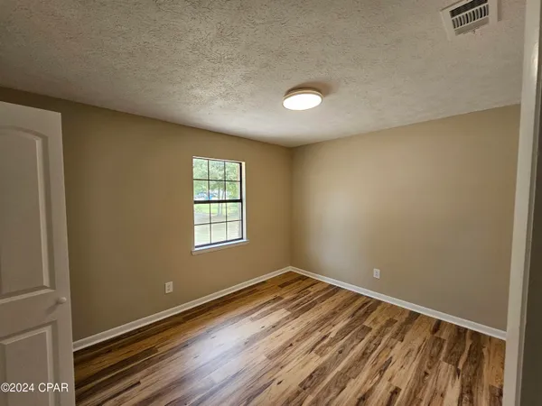 $2,500 | 3704 George Lane, Panama City, FL 32409