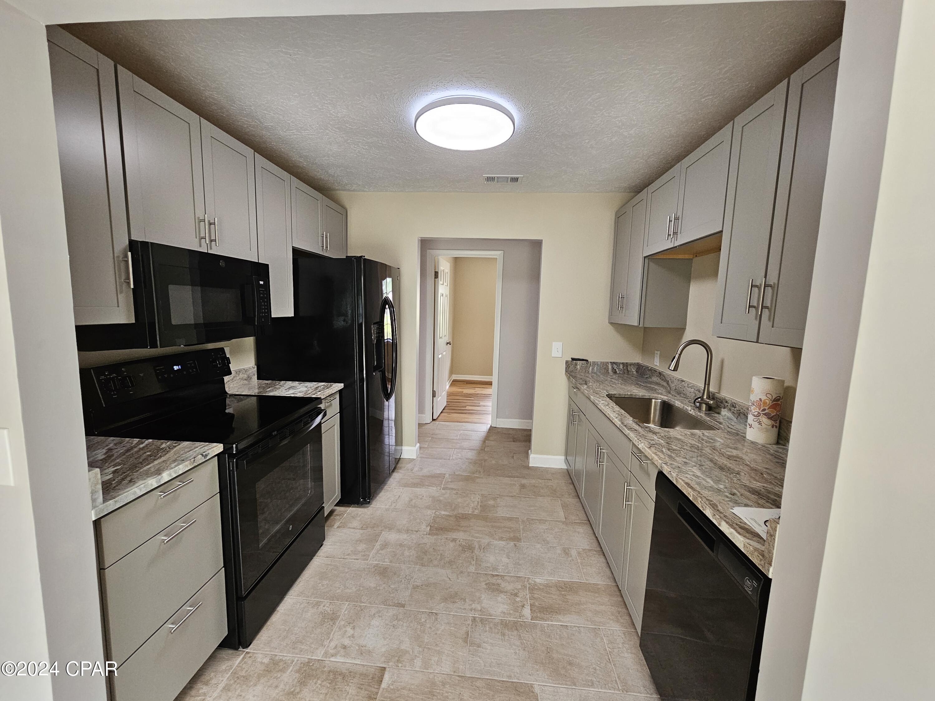 3704 George Lane Panama City, FL 32409 - Photo 8 of 35