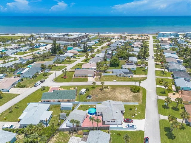 an aerial view of multiple house