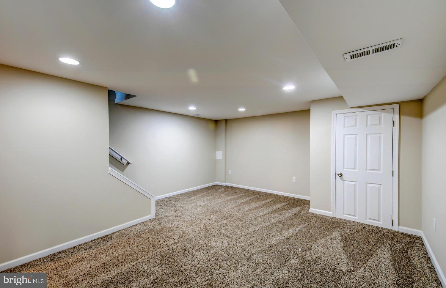 1910 Haselmere Road Dundalk, MD 21222 - Photo 25 of 32