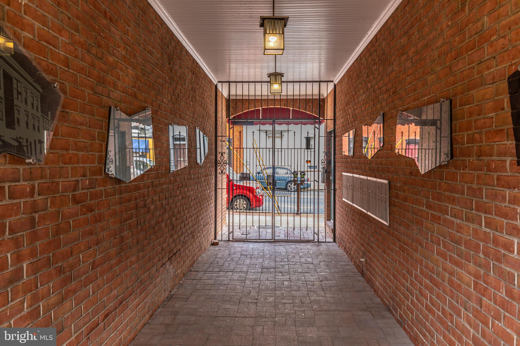 103 South Market Street, Unit 301 Frederick, MD 21701 - Photo 21 of 28