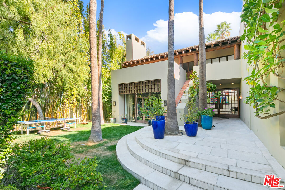 3348 Clerendon Road Beverly Hills, CA 90210 - Photo 13 of 50