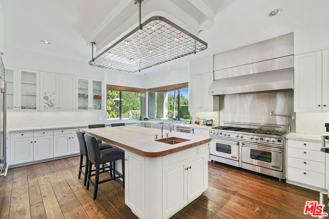 3348 Clerendon Road Beverly Hills, CA 90210 - Photo 30 of 50