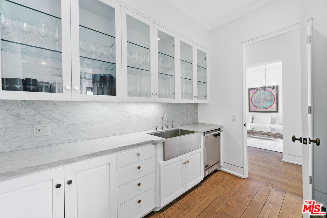 3348 Clerendon Road Beverly Hills, CA 90210 - Photo 33 of 50