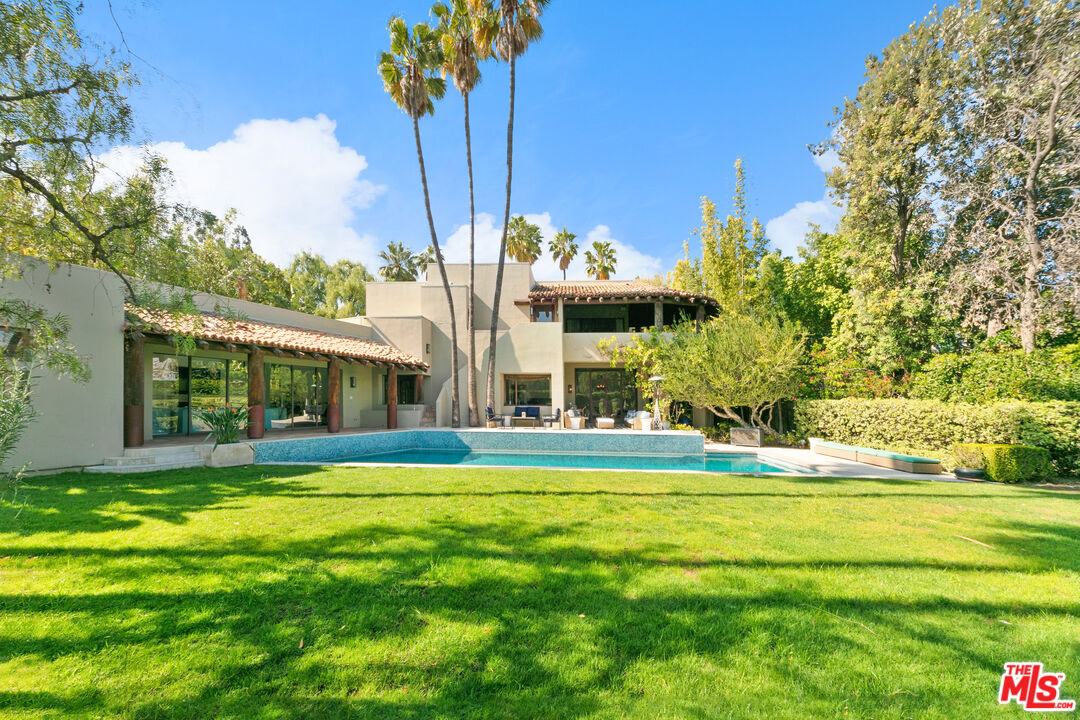 3348 Clerendon Road Beverly Hills, CA 90210 - Photo 40 of 50