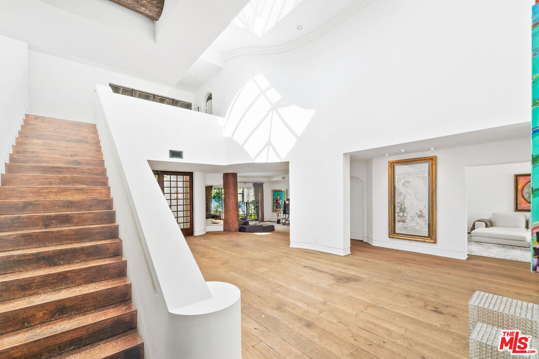 3348 Clerendon Road Beverly Hills, CA 90210 - Photo 45 of 50