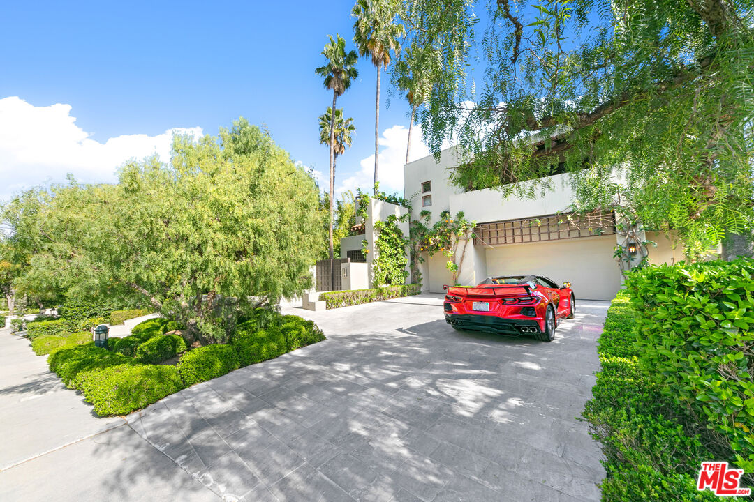 3348 Clerendon Road Beverly Hills, CA 90210 - Photo 10 of 50