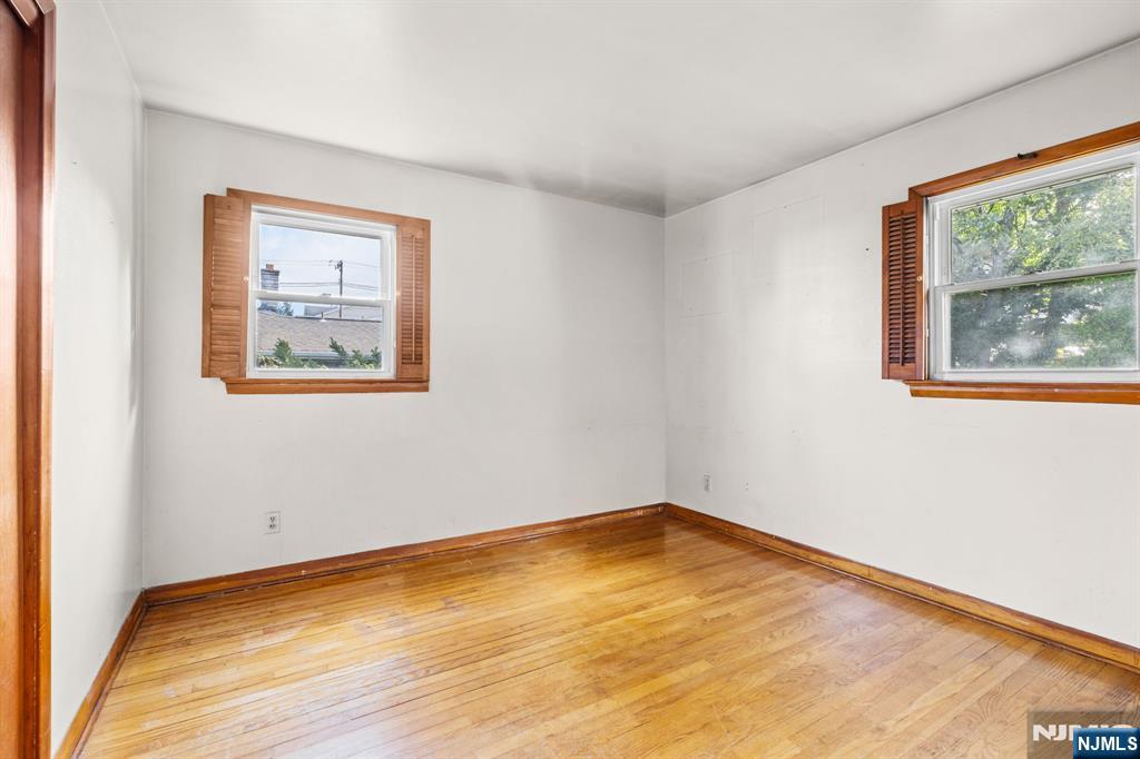 78 Garden Street Wood-Ridge, NJ 07075 - Photo 16 of 32 Gallery Image 16