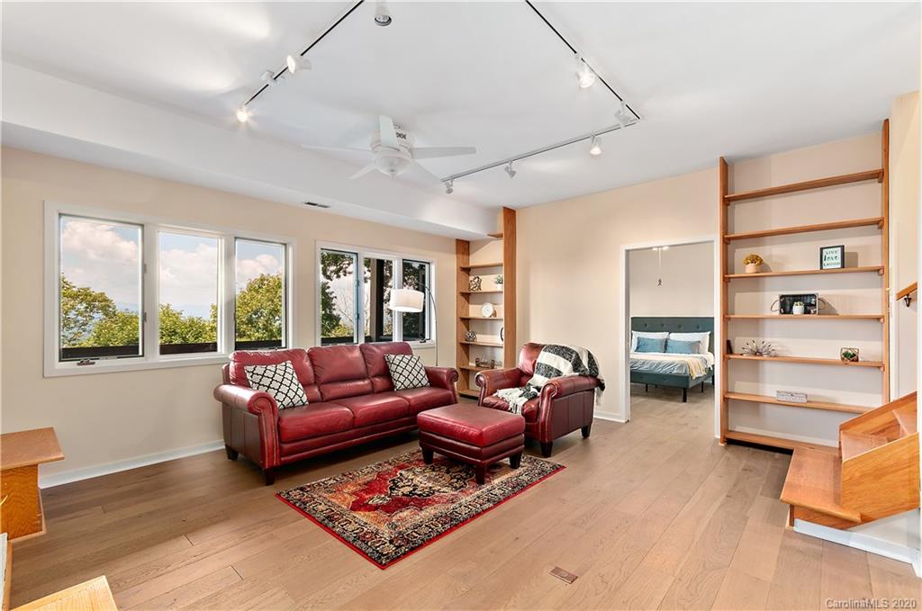46 Bent Tree Road Asheville, NC 28804 - Photo 20 of 27 Gallery Image 20