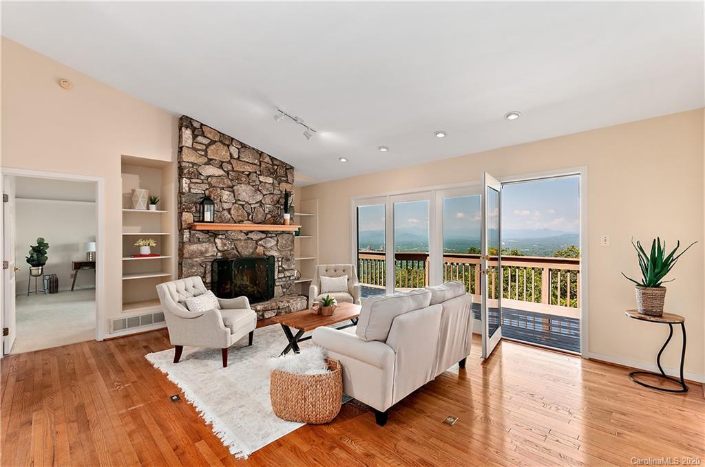 46 Bent Tree Road Asheville, NC 28804 - Photo 3 of 27 Gallery Image 3