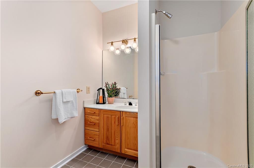 46 Bent Tree Road Asheville, NC 28804 - Photo 23 of 27 Gallery Image 23