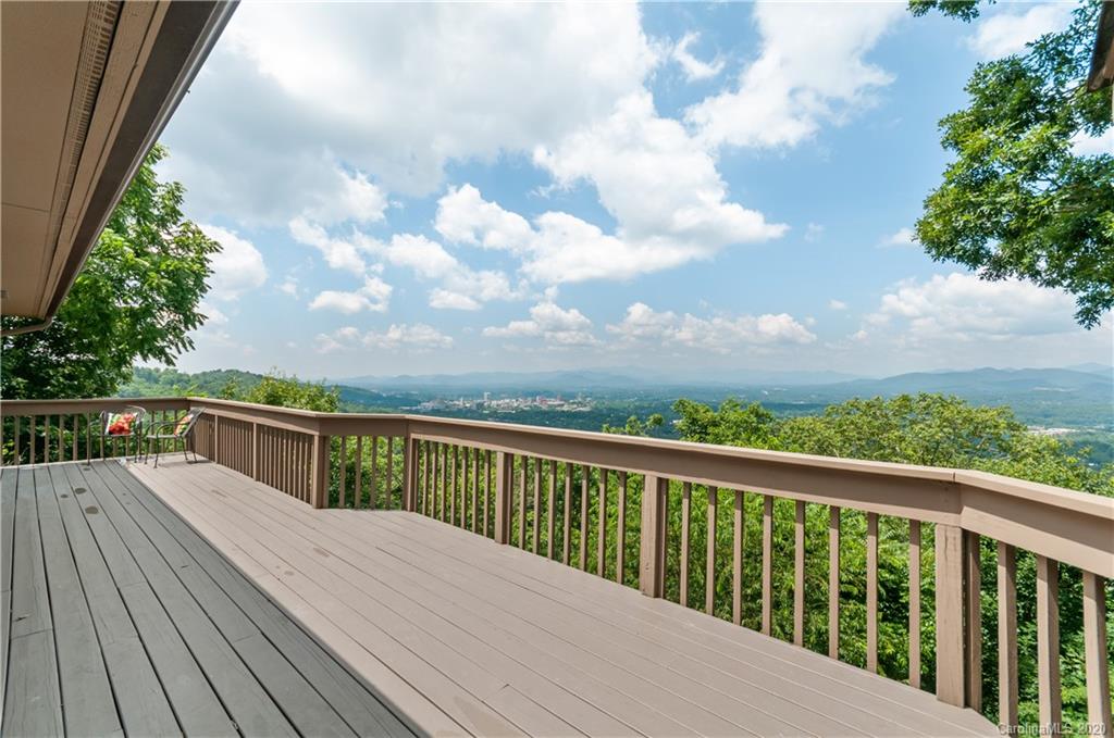 46 Bent Tree Road Asheville, NC 28804 - Photo 7 of 27 Gallery Image 7