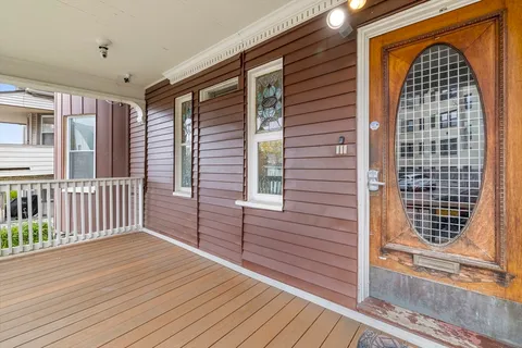 $3,000 | 27 Brinsley Street, Unit 1, Boston, MA 02121