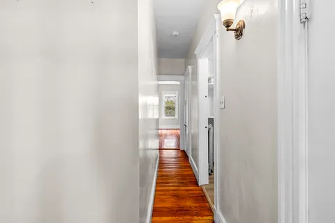 $3,000 | 27 Brinsley Street, Unit 1, Boston, MA 02121