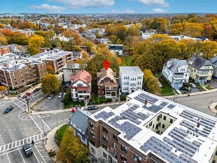 $3,000 | 27 Brinsley Street, Unit 1, Boston, MA 02121