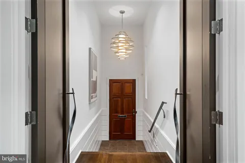 $2,495,000 | 2041 Locust Street, Philadelphia, PA 19103