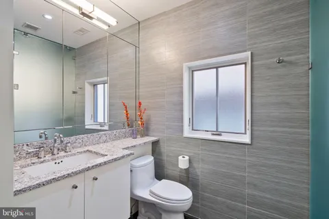 $2,495,000 | 2041 Locust Street, Philadelphia, PA 19103