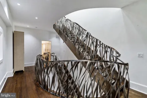 $2,495,000 | 2041 Locust Street, Philadelphia, PA 19103