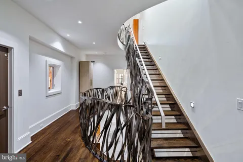 $2,495,000 | 2041 Locust Street, Philadelphia, PA 19103
