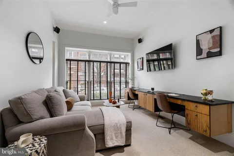 $2,495,000 | 2041 Locust Street, Philadelphia, PA 19103