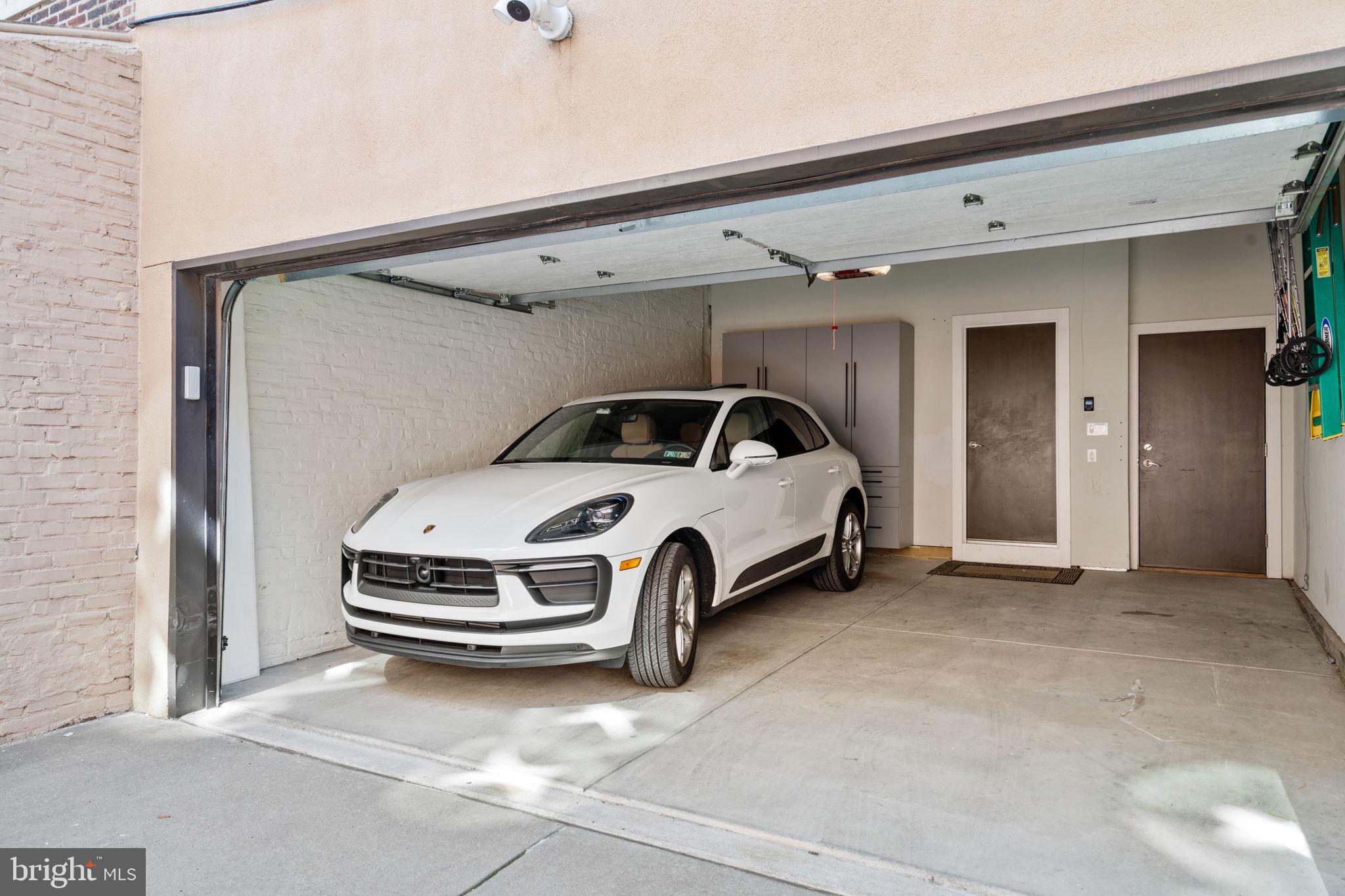 2041 Locust Street Philadelphia, PA 19103 - Photo 68 of 75