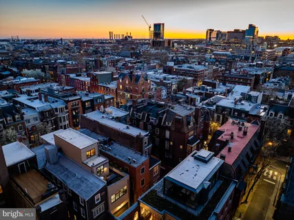 $2,495,000 | 2041 Locust Street, Philadelphia, PA 19103