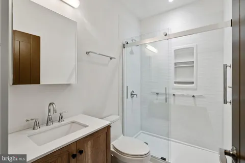 $2,495,000 | 2041 Locust Street, Philadelphia, PA 19103