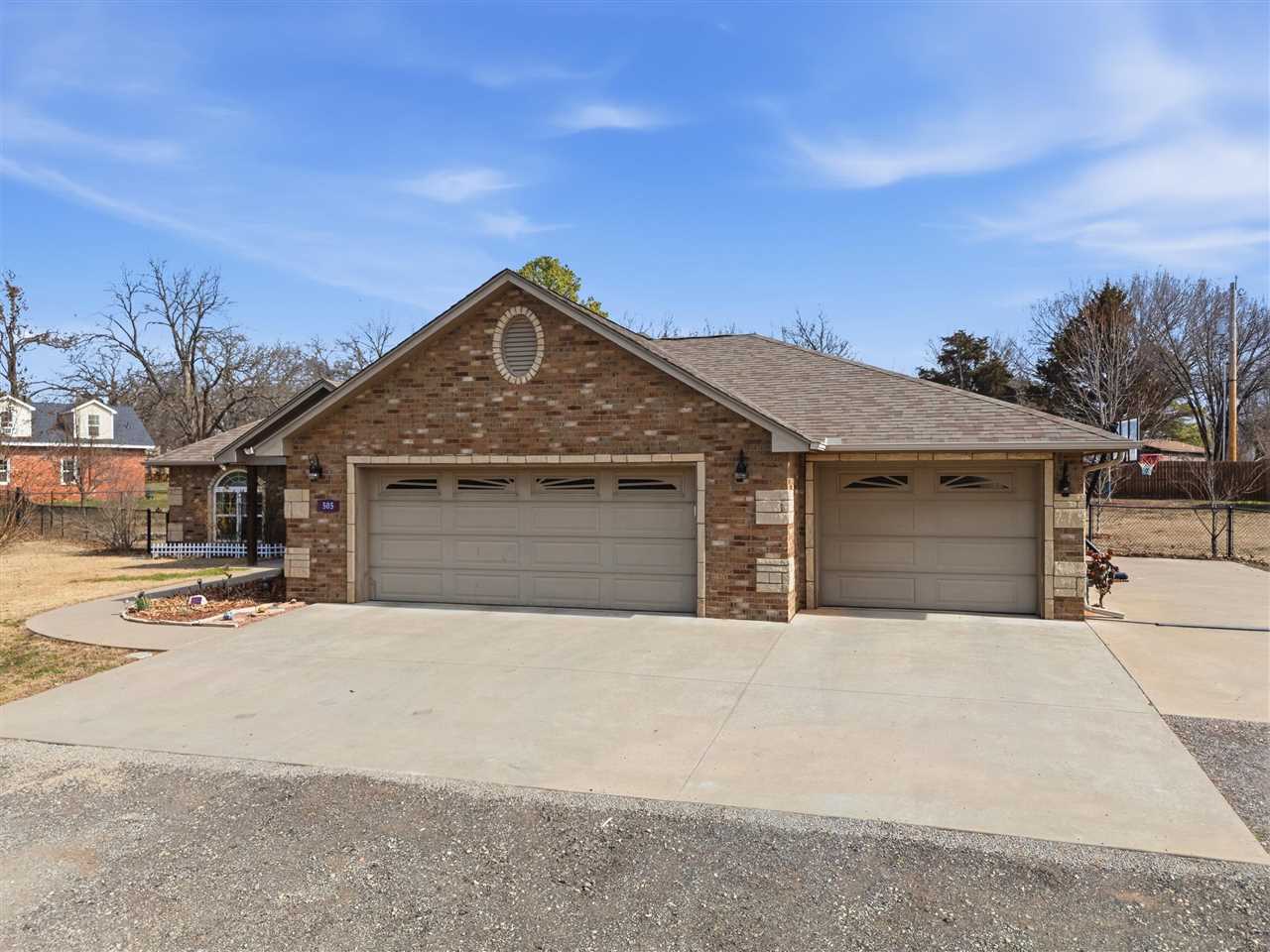 505 Buckingham Road Stillwater, OK 74075 - Photo 3 of 40 Gallery Image 3