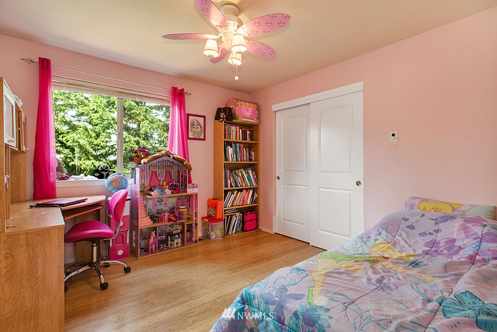 3506 188th Street Southeast Bothell, WA 98012 - Photo 18 of 25 Gallery Image 18