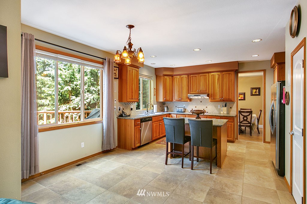 3506 188th Street Southeast Bothell, WA 98012 - Photo 8 of 25 Gallery Image 8
