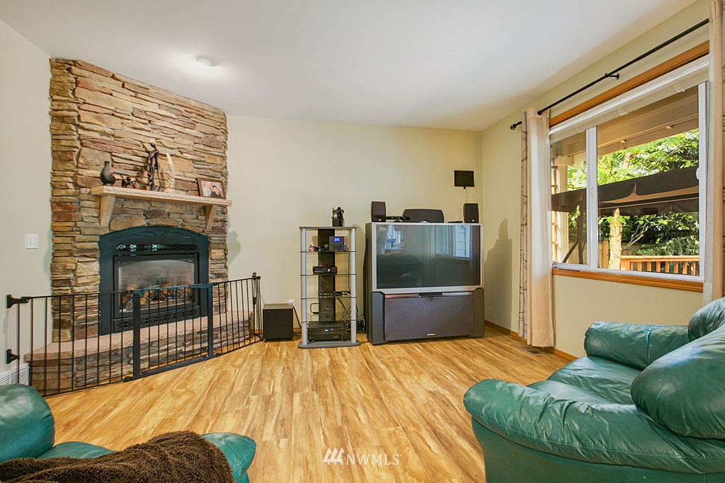3506 188th Street Southeast Bothell, WA 98012 - Photo 9 of 25 Gallery Image 9