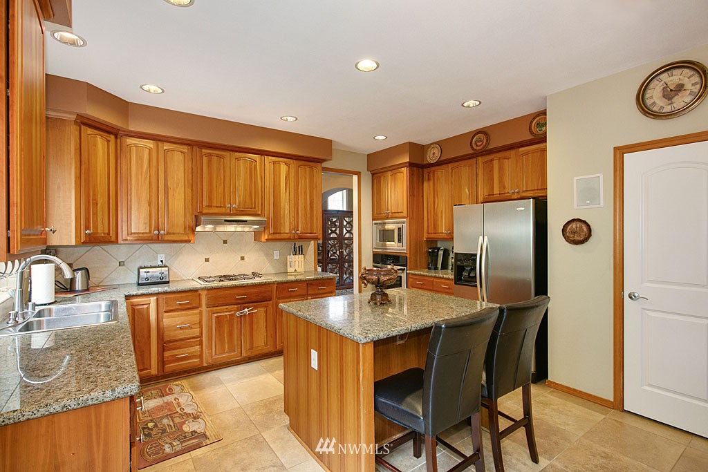 3506 188th Street Southeast Bothell, WA 98012 - Photo 10 of 25 Gallery Image 10