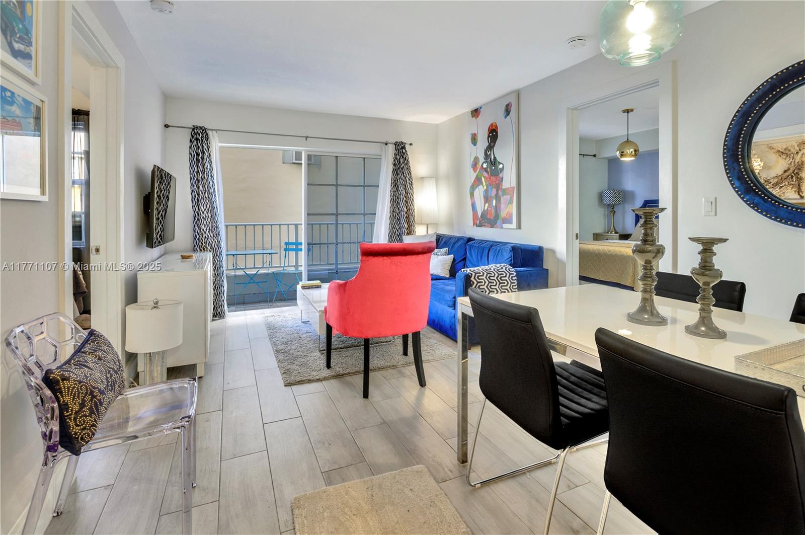 2600 Collins Avenue, Unit 204 Miami Beach, FL 33140 - Photo 5 of 19