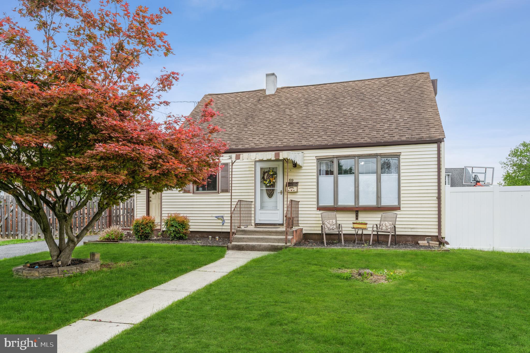 59 Falmouth Road Hamilton, NJ 08620 - Photo 3 of 26