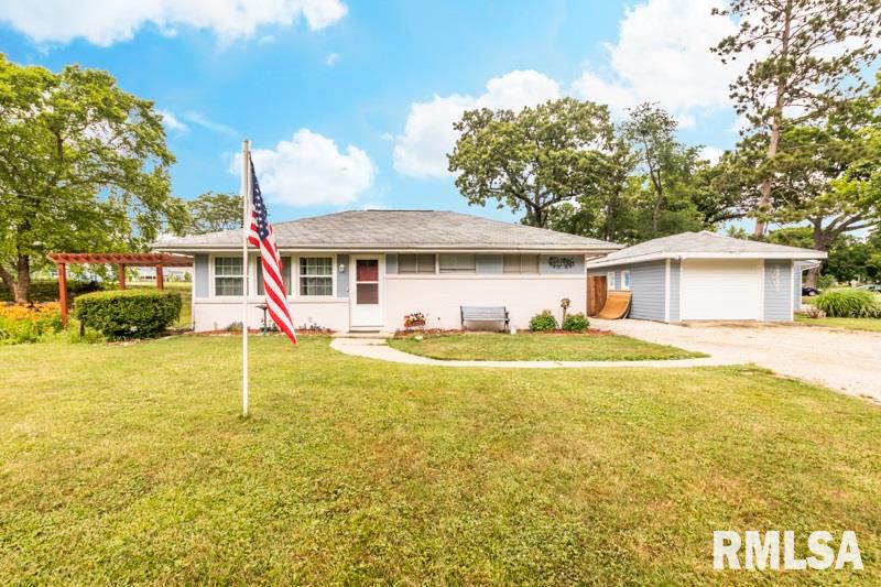 5211 North Ronald Road Peoria, IL 61614 - Photo 1 of 27 Gallery Image 1
