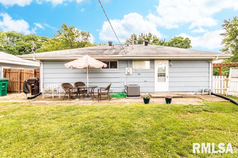 5211 North Ronald Road Peoria, IL 61614 - Photo 23 of 27 Gallery Image 23