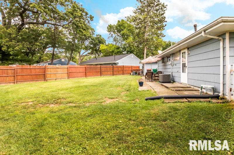 5211 North Ronald Road Peoria, IL 61614 - Photo 24 of 27 Gallery Image 24