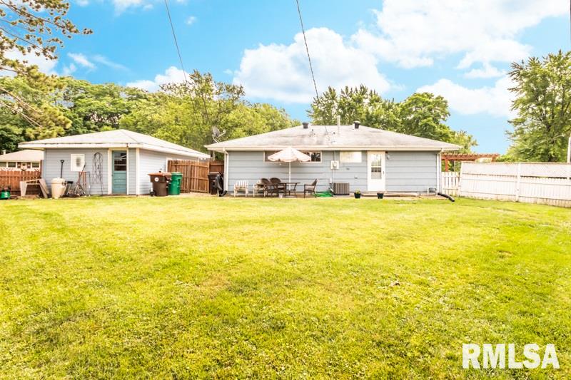 5211 North Ronald Road Peoria, IL 61614 - Photo 25 of 27 Gallery Image 25