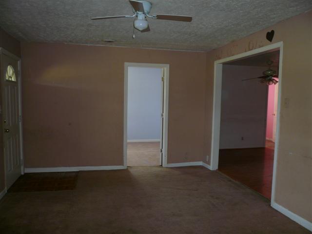 1356 Weeks Road Murfreesboro, TN 37127 - Photo 3 of 11 Gallery Image 3