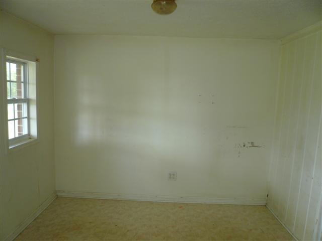 1356 Weeks Road Murfreesboro, TN 37127 - Photo 10 of 11 Gallery Image 10