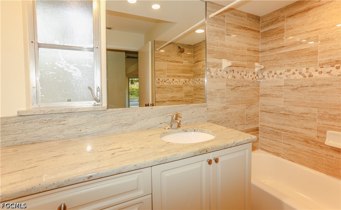 5654 Eichen Circle Fort Myers, FL 33919 - Photo 22 of 29
