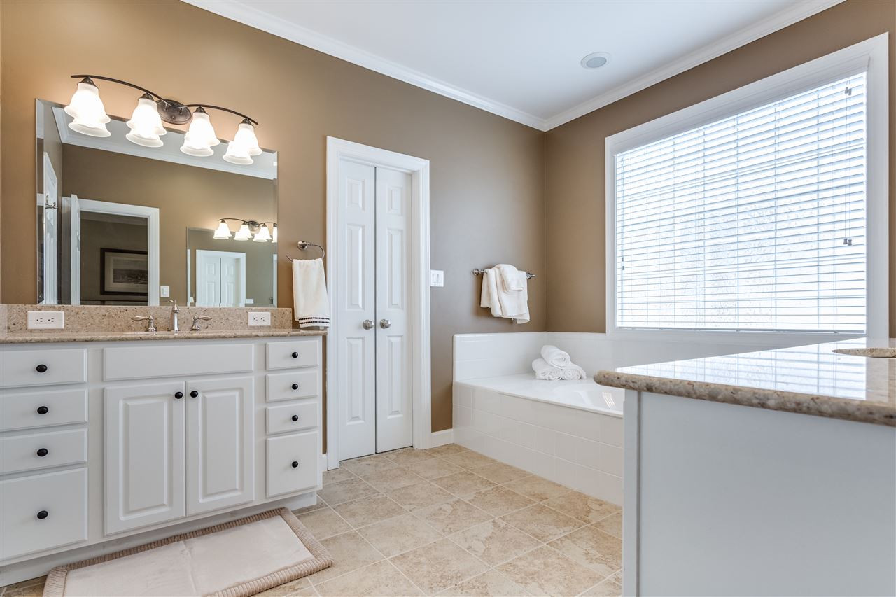 7629 Wilderness Road Raleigh, NC 27613 - Photo 19 of 25 Master Bath/Spa