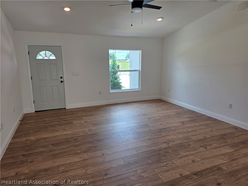 2423 Bandra Road West Avon Park, FL 33825 - Photo 9 of 13 Gallery Image 9