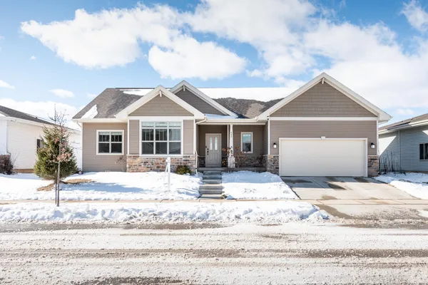 $650,000 | 608 Burnt Sienna Drive, Middleton, WI 53562