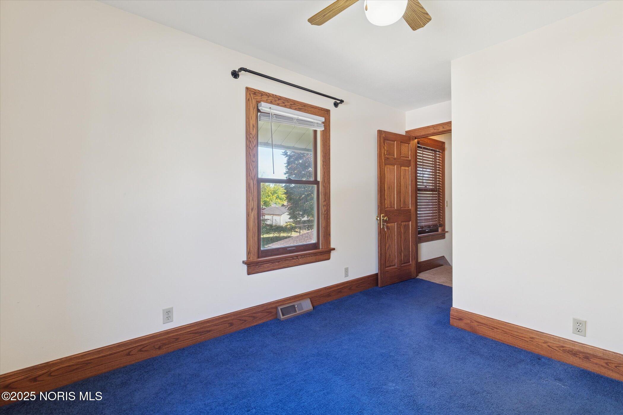 5470 Douglas Road Toledo, OH 43613 - Photo 35 of 62 35-5470-Douglas-Rd-Windowstill