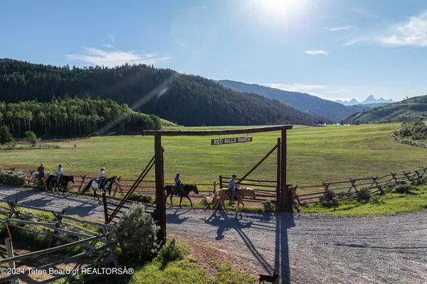 $65,000,000 | 15400 Gros Ventre Road, Moose, WY 83012