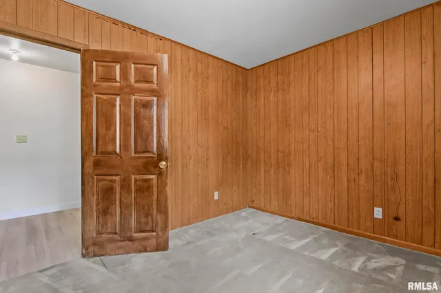 $189,000 | 10 Coachlight Court, Springfield, IL 62703