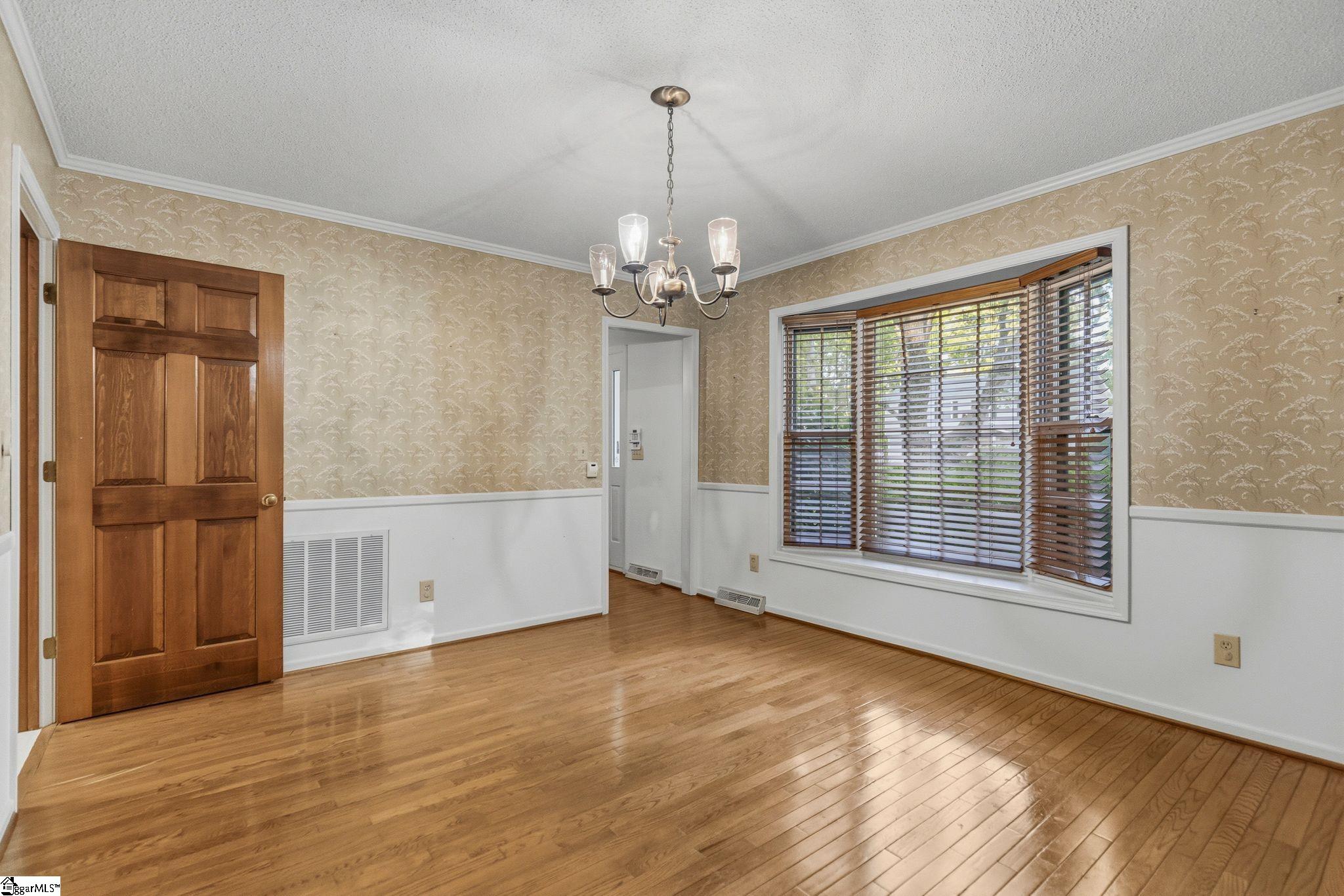 409 Hudson Farm Road Greer, SC 29650 - Photo 13 of 33