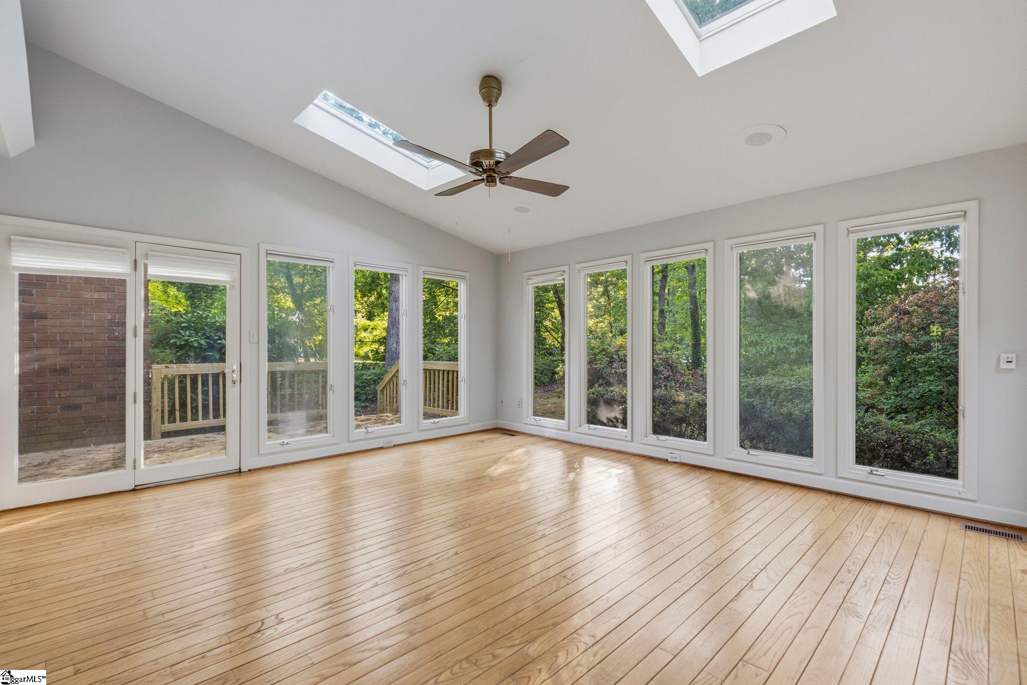 409 Hudson Farm Road Greer, SC 29650 - Photo 17 of 33