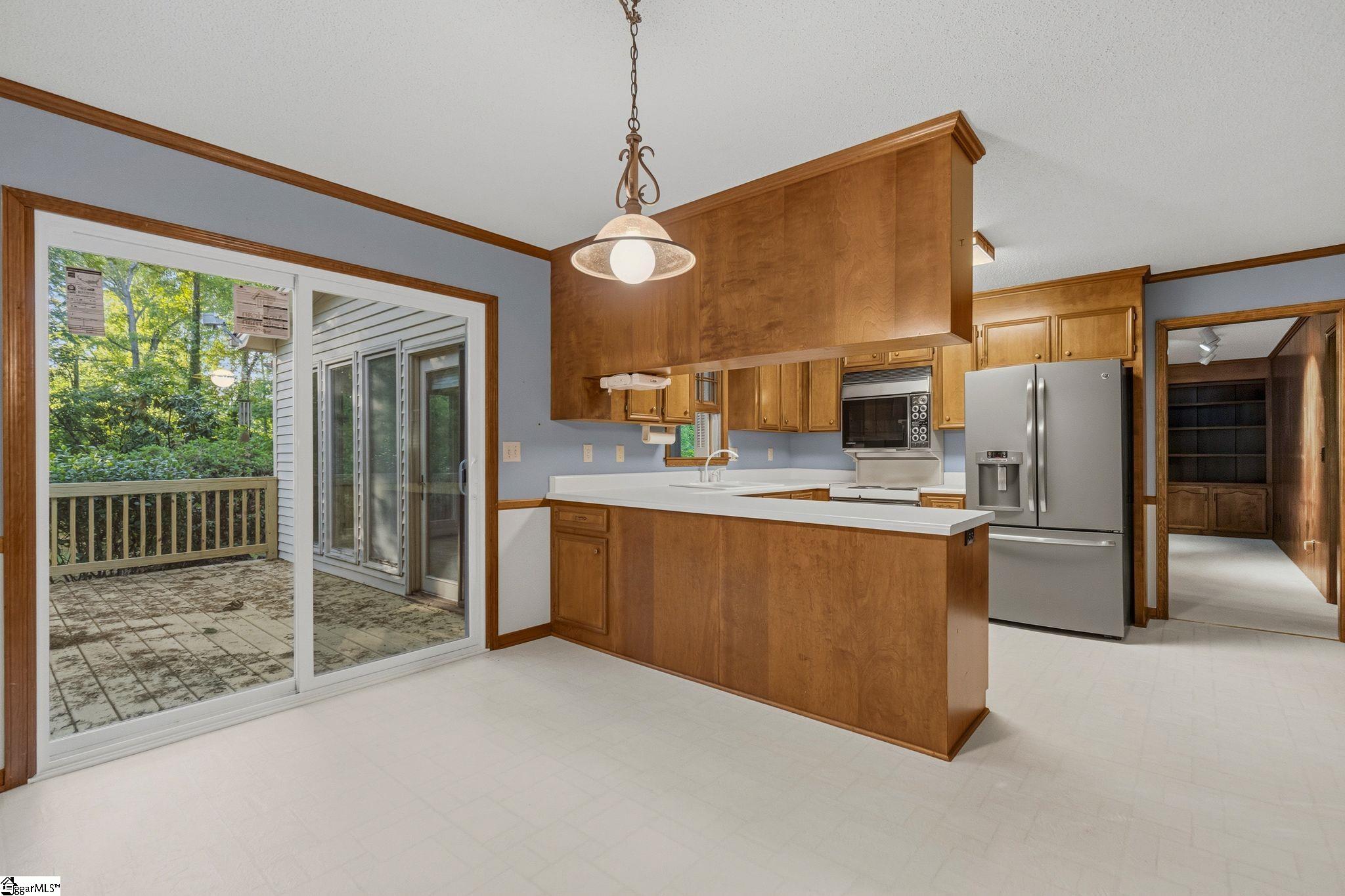 409 Hudson Farm Road Greer, SC 29650 - Photo 18 of 33